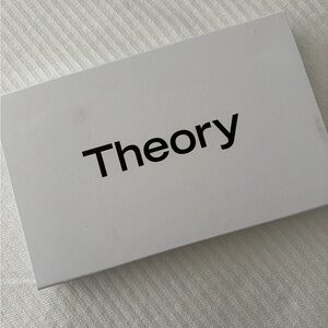 Theory V-neck cashmere sweater - brand new